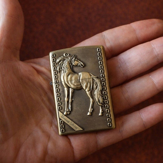 Briquet Tempête motif Cheval style Elégant Vintage