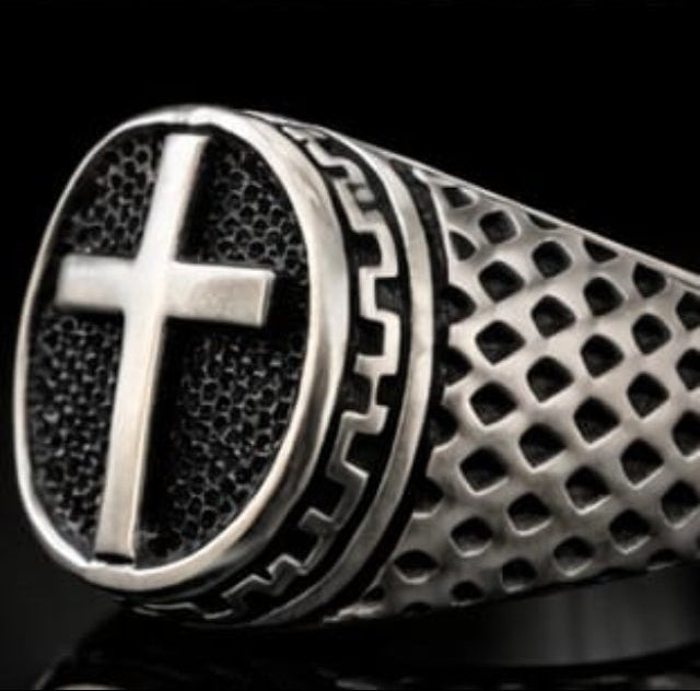 Bague chevalière croix impériale 3