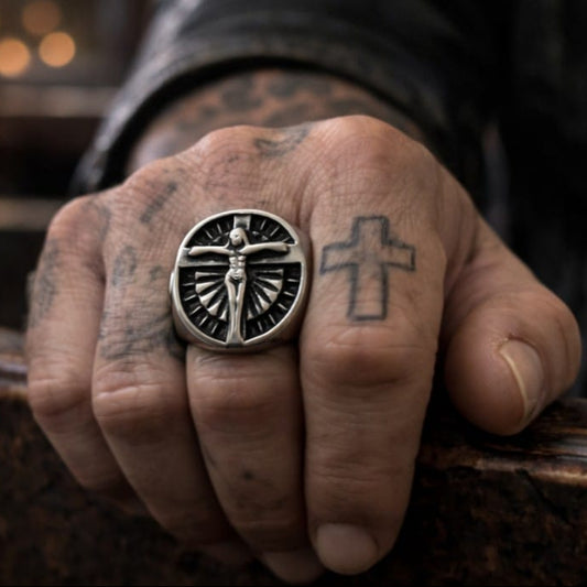 Bague croix Jésus Christ pour homme 3