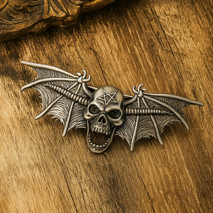 Barrette tête de mort ailée
