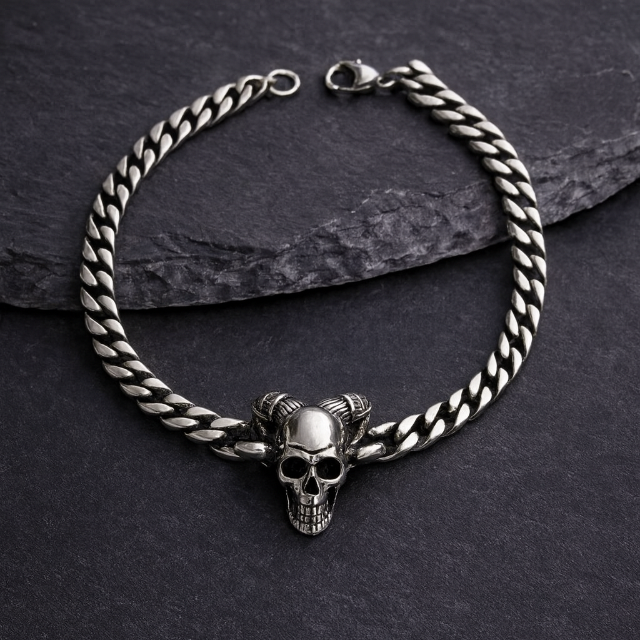 Bracelet en acier inoxydable tête de mort