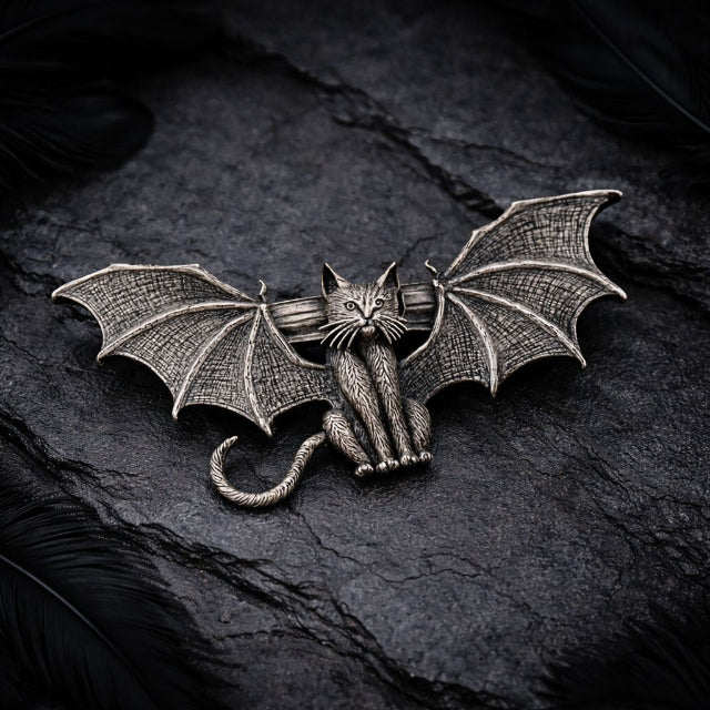 Barrette gothique chauve-souris en métal vieilli