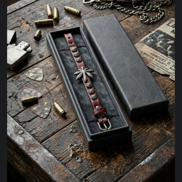 Bracelet Cuir Rouge Feuille Cannabis en acier inoxydable
