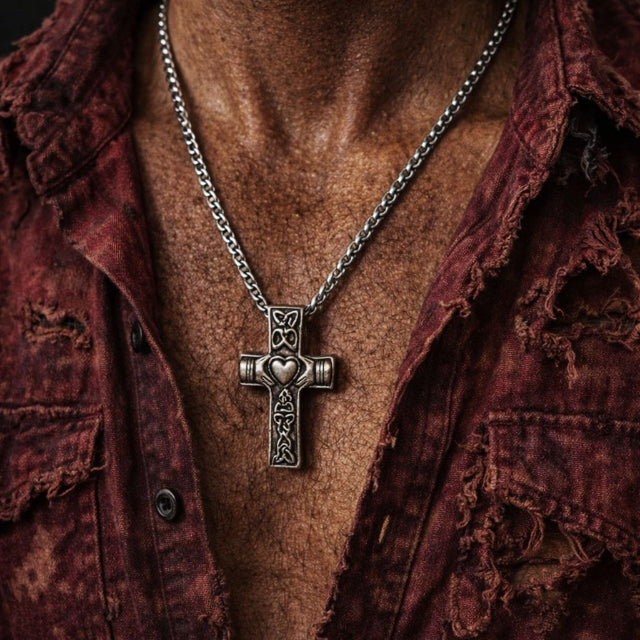 Chaine Roi en Acier Inoxydable- Pendentif Croix