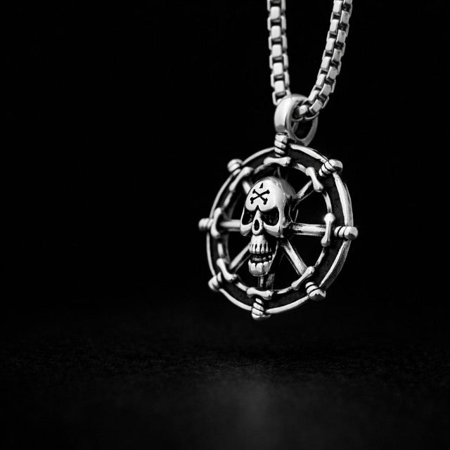 Chaine Tête de Mort  – Pendentif  Gothique Roue Os