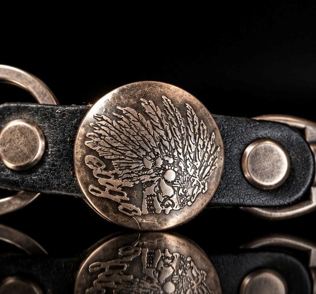 Porte-Clés Biker Cuir & Acier Inoxydable - Esprit Indien